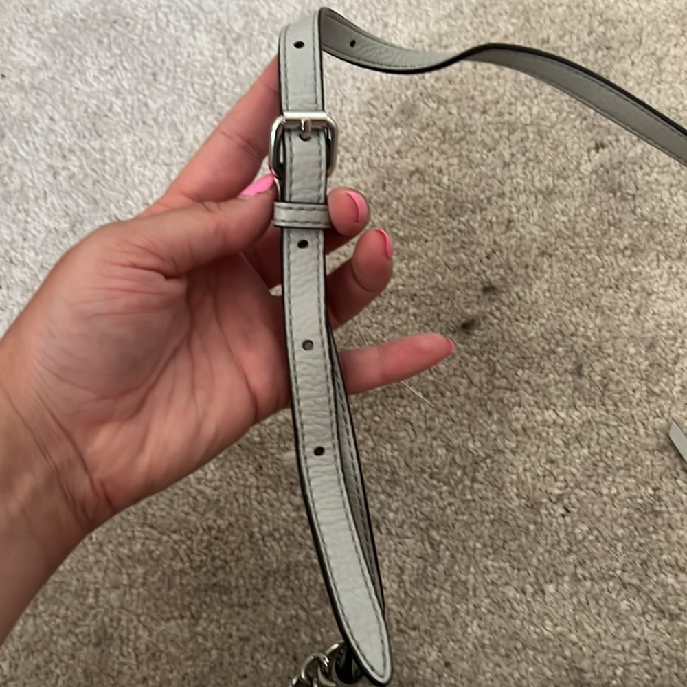 Cross body - Picture 6 of 6